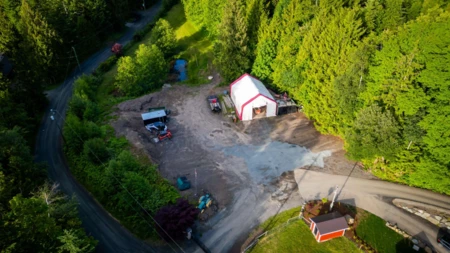 Garden / Landscaping Photo of 6190 Parsons Road, Chilliwack, BC