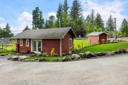 Hot Tub / Spa Photo of 6190 Parsons Road, Chilliwack, BC