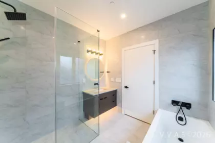 Swimming Pool Photo of 2837 W 31st Avenue, Vancouver, BC