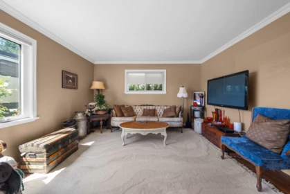 Hot Tub / Spa Photo of 34921 Dewdney Trunk Road, Mission, BC