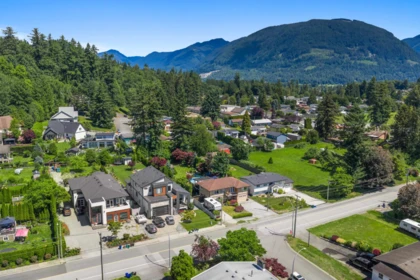 34921 Dewdney Trunk Road, Mission, BC, Mission — Single Family Residence for sale