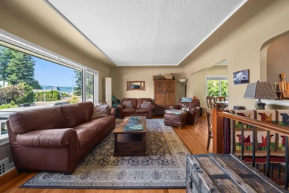 Loft / Bonus Room Photo of 34921 Dewdney Trunk Road, Mission, BC
