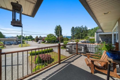 Office / Den Photo of 34921 Dewdney Trunk Road, Mission, BC