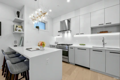 3172 W 26th Avenue, Vancouver, BC, Vancouver — Half Duplex for sale