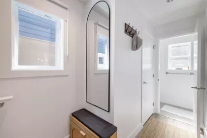 Guest Bathroom Photo of 16 750 Hot Springs Road, Harrison Hot Springs, BC