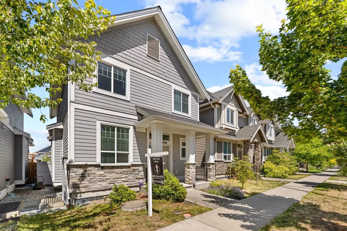 Exterior Rear Photo of 16467 25 Avenue, Surrey, BC