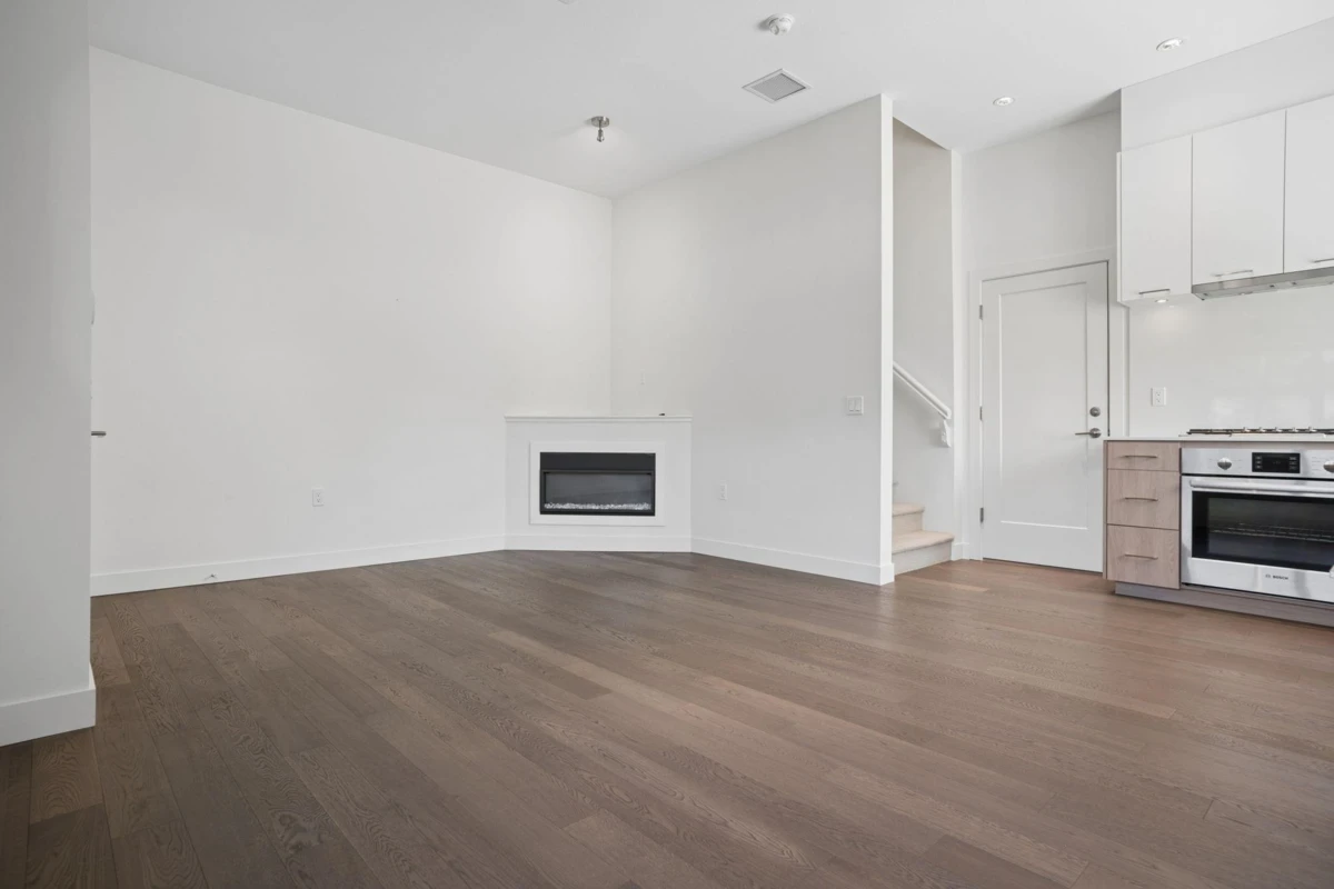 Living Room Photo of 18 7168 Lynnwood Drive, Richmond, BC