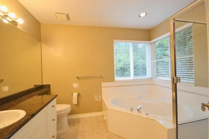 Mudroom Photo of 1265 Amazon Drive, Port Coquitlam, BC