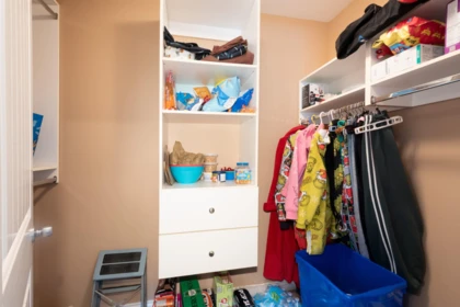 Mudroom Photo of 32620 Carter Avenue, Mission, BC