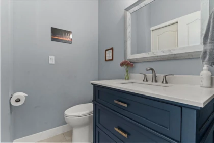 Guest Bathroom Photo of 8767 Freeland Place, Chilliwack, BC
