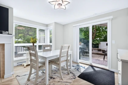 Kitchen Island Photo of 101 20245 53 Avenue, Langley, BC