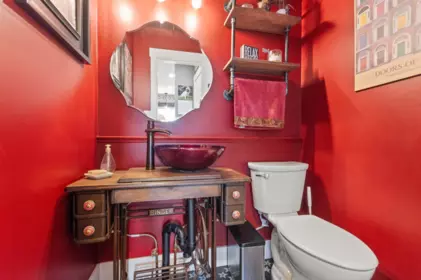 Hot Tub / Spa Photo of 1549 Pinewood Avenue, Agassiz, BC