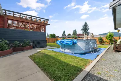 Neighborhood Park Photo Near 1549 Pinewood Avenue, Agassiz, BC