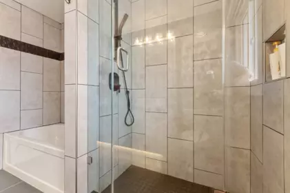 Powder Room Photo of 1549 Pinewood Avenue, Agassiz, BC