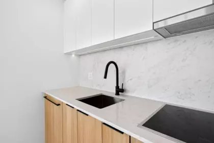 Powder Room Photo of 2705 13685 102 Avenue, Surrey, BC