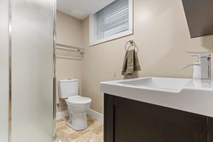 Laundry Room Photo of 34282 Cedar Avenue, Abbotsford, BC