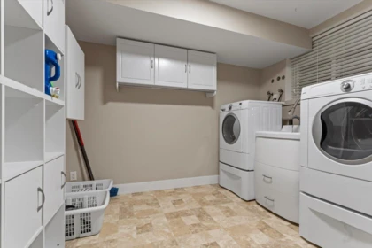 Mudroom Photo of 34282 Cedar Avenue, Abbotsford, BC
