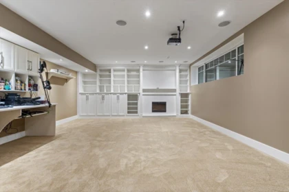 Office / Den Photo of 34282 Cedar Avenue, Abbotsford, BC