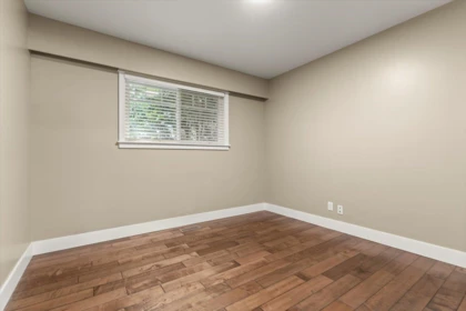 Powder Room Photo of 34282 Cedar Avenue, Abbotsford, BC