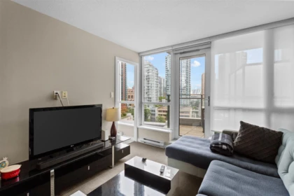 Basement Recreation Room Photo of 708 833 Seymour Street, Vancouver, BC