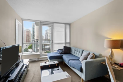 Loft / Bonus Room Photo of 708 833 Seymour Street, Vancouver, BC