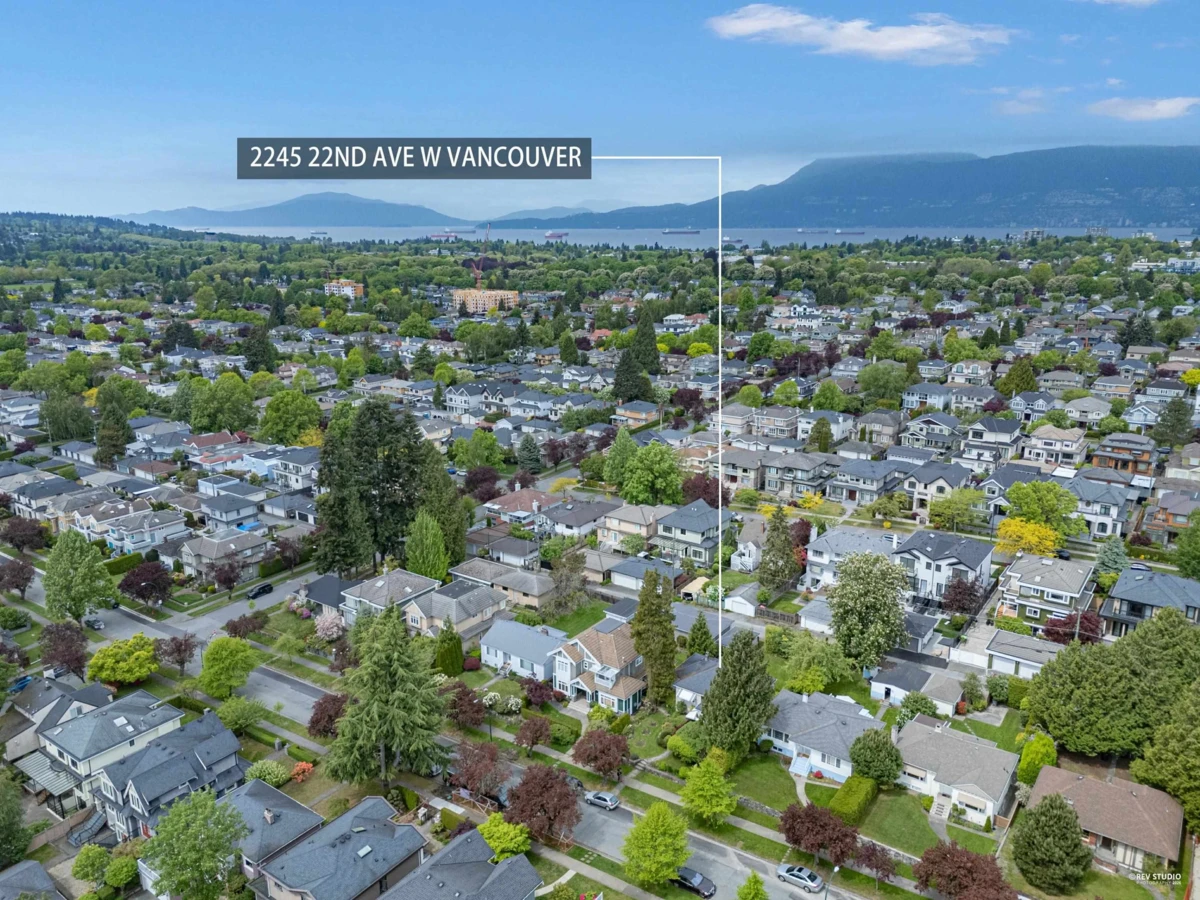 Family Room Photo of 2245 W 22nd Avenue, Vancouver, BC