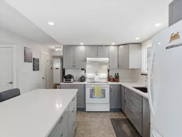 4628 Hermitage Drive, Richmond, BC, Richmond — Single Family Residence for sale