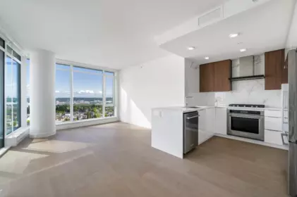 Kitchen Photo of 1105 7683 Park Crescent, Burnaby, BC