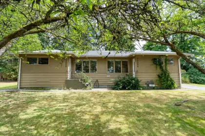 14054 Antrim Road, Surrey, BC, Surrey — Single Family Residence for sale