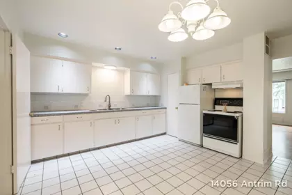 Garage Interior Photo of 14054 Antrim Road, Surrey, BC