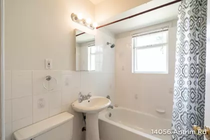 Hot Tub / Spa Photo of 14054 Antrim Road, Surrey, BC