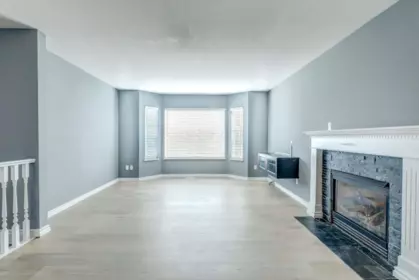 Kitchen Island Photo of 35063 Spencer Street, Abbotsford, BC