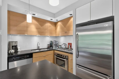 406 1055 Homer Street, Vancouver, BC, Vancouver — Apartment/Condo for sale