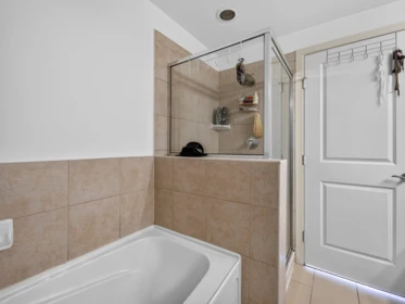 Mudroom Photo of 1101 11 E Royal Avenue, New Westminster, BC