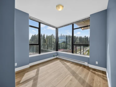 Powder Room Photo of 1101 11 E Royal Avenue, New Westminster, BC