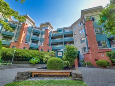 413 128 W 8th Street, North Vancouver, BC, North Vancouver — Apartment/Condo for sale