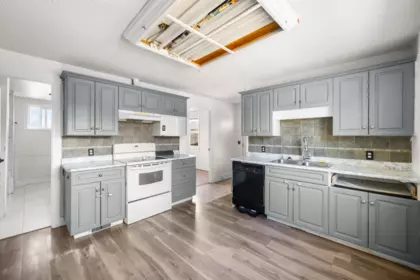 Breakfast Nook Photo of 33508 Huntingdon Road, Abbotsford, BC