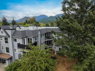 B310 40120 Willow Crescent, Squamish, BC, Squamish — Apartment/Condo for sale