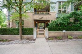 111 285 Newport Drive, Port Moody, BC