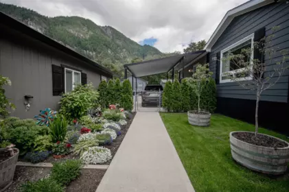 Garage Interior Photo of 43 59060 Lougheed Highway, Agassiz, BC