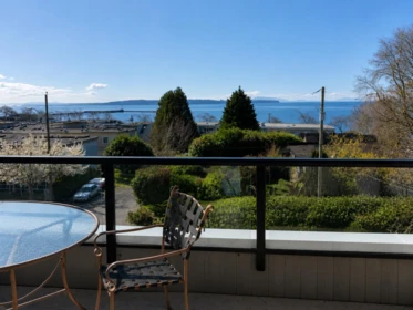 14878 Buena Vista Avenue, White Rock, BC, White Rock — Single Family Residence for sale