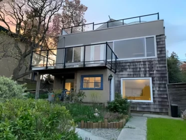 14878 Buena Vista Avenue, White Rock, BC, White Rock — Single Family Residence for sale