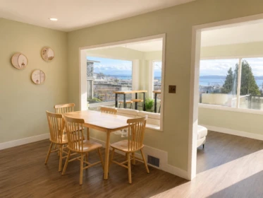 Kitchen Photo of 14878 Buena Vista Avenue, White Rock, BC