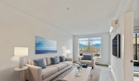310 4352 Hastings Street, Burnaby, BC, Burnaby — Apartment/Condo for sale