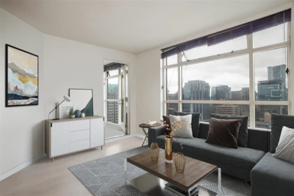 2501 438 Seymour Street, Vancouver, BC, Vancouver — Apartment/Condo for sale