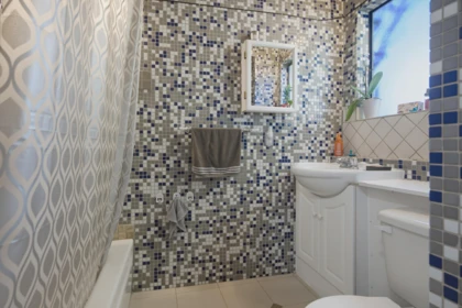 Basement Recreation Room Photo of 20573 51a Avenue, Langley, BC