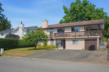 20573 51a Avenue, Langley, BC, Langley — Single Family Residence for sale