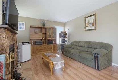 Kitchen Photo of 20573 51a Avenue, Langley, BC