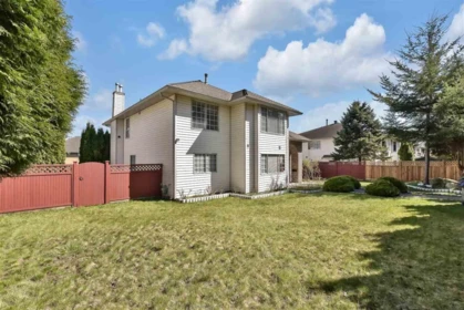 9256 152 Street, Surrey, BC, Surrey — Single Family Residence for sale