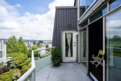 Breakfast Nook Photo of 406 48 Richmond Street, New Westminster, BC